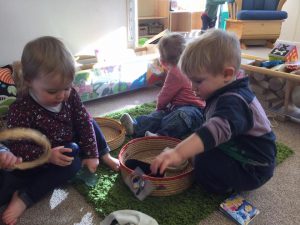 toddlers creative play